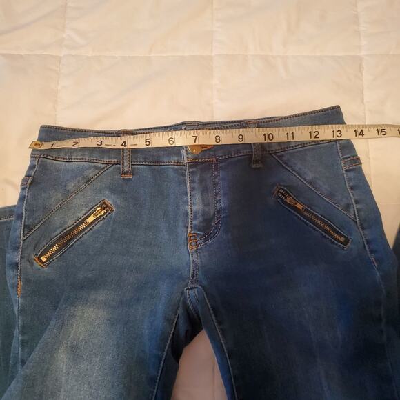 Mossimo denim size 2 mid-rise denim leggings accent zippers - Picture 10 of 12